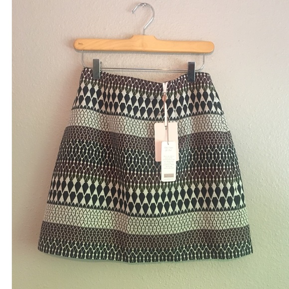 Ted Baker Metallic jacquard mini skirt NWT - Picture 3 of 6